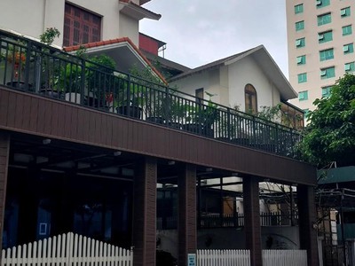 Chính chủ cho thuê CH 3 tầng số 39 mặt phố hoàng cầu 2606