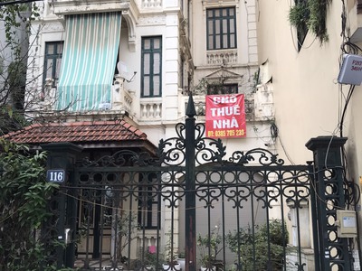 Chính chủ cho thuê CH 3 tầng số 39 mặt phố hoàng cầu 2709