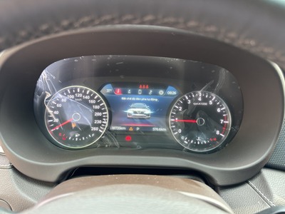 Bên em mới về xe Vinfast Lux A Base - 2022  5