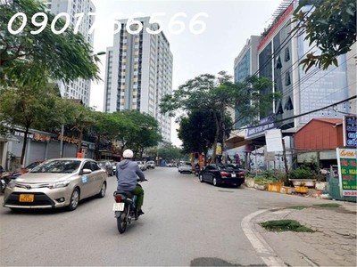Chính chủ cho thuê CH 3 tầng số 39 mặt phố hoàng cầu 2909