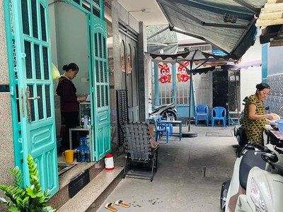 Bán nhà nguyễn thị tần phường 2 quận 8 ko lộ giới ko quy hoạch hẻm 3m 3pn giá: 2.99 tỷ 1