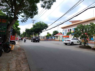 Bán đất thổ cư đường số 8, thủ đức 62m2 4x15.5m chỉ nhỉnh 2 tỷ cắt lỗ bán gấp 1