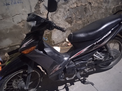 Bạn xe máy cũ yamha tauus 2
