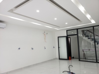 Nguyên căn hẻm 1349 huỳnh tấn phát, p.phú mỹ , quận 7 2