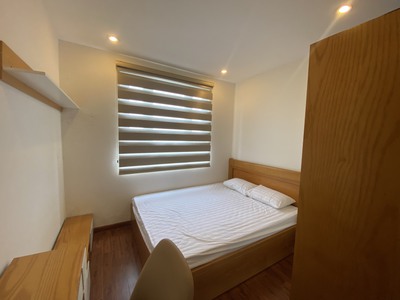Cho thuê căn hộ siêu VIP ngắm trọn sân Lạch Tray tại tòa nhà SHP Plaza 7