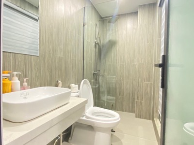Bán vị trí vàng biển mỹ khê 150m, toà căn hộ 4 tầng mặt tiền thạch lam, giá chỉ 6,x tỷ tl 2