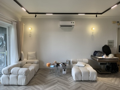 Bán cc Vường Đào, CĂN GÓC 97.5M2 2 ngủ full đồ đúng như ảnh siêu đẹp 0