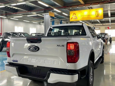 Ford Ranger Sẵn Xe Giao Ngay, Nhiều Ưu Đãi 7
