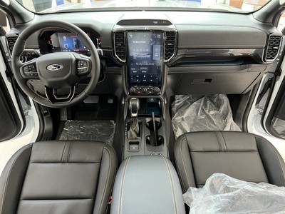 Ford Ranger Sẵn Xe Giao Ngay, Nhiều Ưu Đãi 8