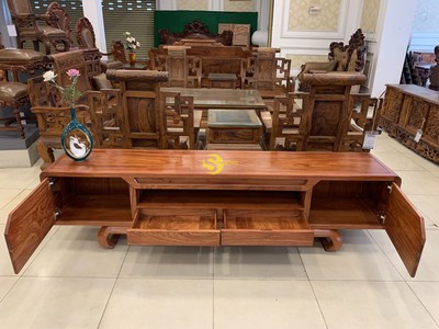 Tủ tivi hiện đại sang trọng gỗ hương đá ngang 2.4m TTV245 1
