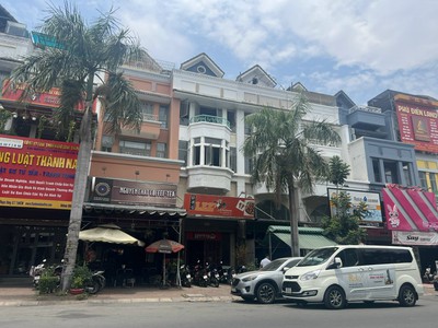 Bán nhà phố 5 tầng mặt tiền đường Trần Trọng Cung, KDC Nam Long Trần Trọng Cung, Q7 0