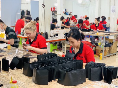 Ví Nam Da Bò Thật - Giá Sỉ Sản Xuất Trực Tiếp Tại Xưởng Không Qua Trung Gian 0