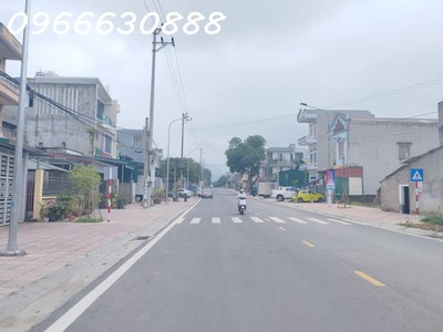 Đất phân lô lô tổ 8 phường nông tiến kt: 5 x 20 thổ cư 100 sổ đỏ trao tay 0