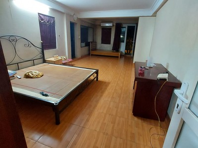 Gấp căn hộ tập thể thành công, mặt đường ô tô tránh 90m2 siêu thoáng, 2.6 tỷ 1
