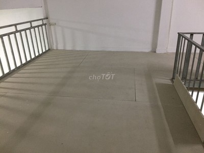 Chính chủ cho thuê nhà hẻm xe hơi gần công viên phần mềm quang trung 1