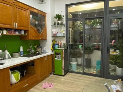 Bán căn hộ licogi 19 số 25 tân mai, 89m, 2pn, lo góc 2 ban công,  full nội thất. 2