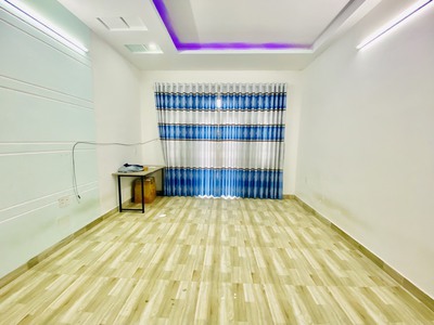 Nhà chính chủ cực đẹp ngau 473 lê văn quới - bình tân. ở sướng. giá cực tốt 2