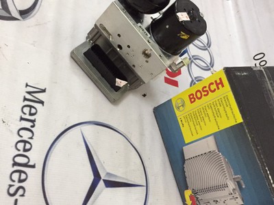 Cụm ABS Mercedes   A0094312612 5