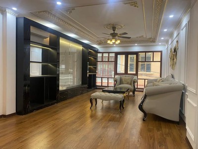 Cần bán tòa nhà văn phòng kết hợp ở dt110m2, mt7.1m, 6 tầng thang máy, ô tô tránh, giá nhỉnh 10 tỷ 0