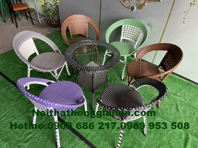 Bàn ghế sân vườn HGH 11