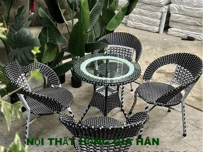 Bàn ghế sân vườn HGH 13