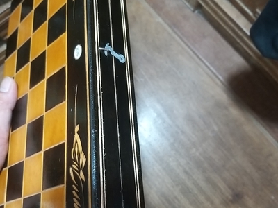 Bán bộ bàn cờ Vua Ferrero Rocher. 6