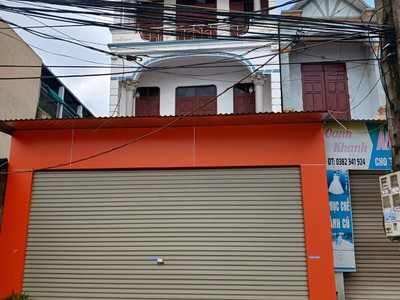 Cực hiếm, rẻ  bán đất tặng nhà  3 tầng mới đẹp, trước mặt có ki ốt kinh doanh mặt đường ql3 thuộc 1