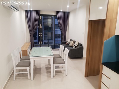 Gấp gấp cần bán căn hộ 2 ngủ 1 vệ sinh hướng đông nam tại vinhomes ocp 2