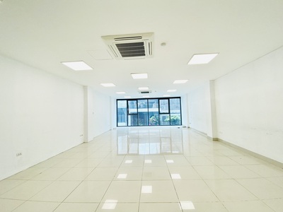 Cho thuê sàn VP Tô hiệu mới siêu đẹp 90m2 thông sàn đúng như ảnh 1