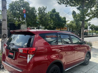 Mình Bán Xe Innova Venturer, Giá 620 Triệu 3