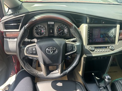 Mình Bán Xe Innova Venturer, Giá 620 Triệu 7