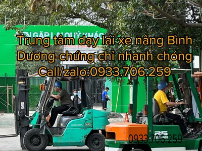 Dạy Lái Xe Nâng Hàng Giá Rẻ Tại Bình Dương 0