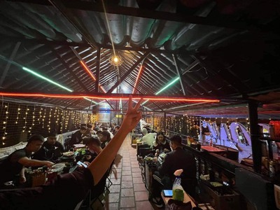 Sang nhượng quán gấp vị trí siêu đẹp và lượng khách ổn định 0