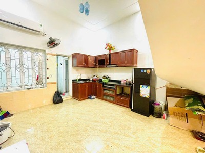 Cho thuê nhà riêng đường Mê Linh khu an ninh ô tô tránh nhau 5