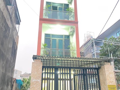 Chính chủ cần bán nhà 4 tầng tại bích hoà, thanh oai, trục chính ô tô tránh nhau kinh doanh tốt 0