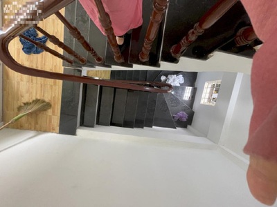 Cho thuê nhà Âu cơ 63m2 x 4,5 tầng, ở làm văn phòng, bán hàng online, oto đỗ cửa 3