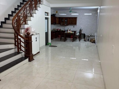 Bán nhà 3 tầng tại Vĩnh Thịnh, Khai Quang, Vĩnh Yên, Vĩnh Phúc. Gía 4,6 tỷ 2
