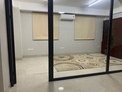 Cho thuê nhà ngõ  lạc long quân tây hồ 60m2 x 6 tầng 2