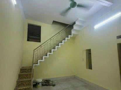 Bán nhà 2 tầng mặt phố Tiền Phong, ph Quang Trung, TP HD, 40.5m2, mt 6.74m, KD tốt 3