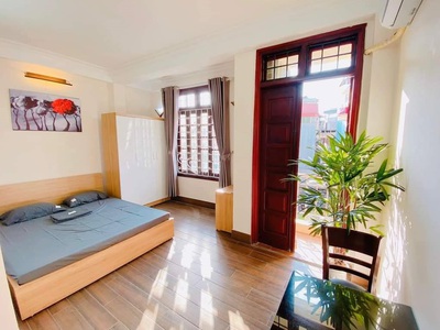 Cho thuê nhà Âu cơ 4,5 tầng, đủ đồ vào ở ngay, ưu tiên hộ gia đình thuê lâu dài 1