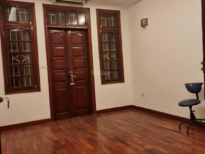 Cho thuê nhà riêng Lạc long quân 50m2, 4,5 tầng full đồ đẹp như ảnh 1