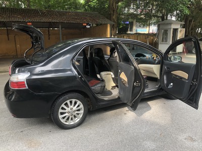 Do chuyển công tác về gần, không còn nhu cầu sử dụng nên em bán xe vios 2010 bản limo đã nâng full 1