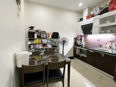 Bán nhà Ngọc Thuỵ, ngõ ba gác tránh xe máy, vài bước chân ra đường ô tô, 38m, hơn 4 tỷ 1
