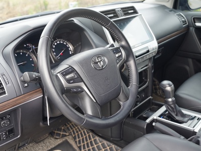 Prado 2020 full lịch sử hãng tại Hà Nội 8