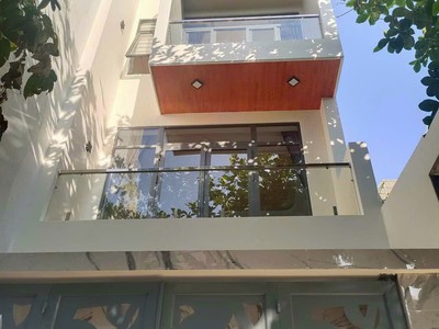 Chính chủ cần bán nhà 3 tầng hòa minh 17 - gần biển 0
