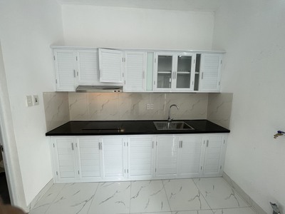 Cho thuê nhà phố ái mộ, gần vườn hoa, trường quốc tế well spring, trường học các cấp, gần chợ,  khu 2