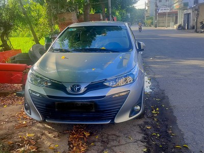 Xe vios cần bán 5