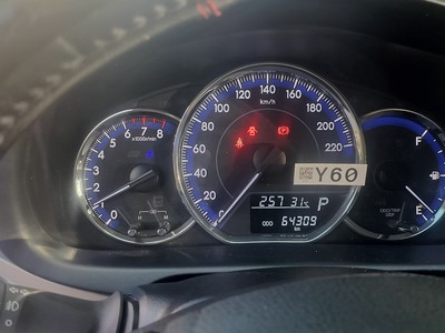 Xe vios cần bán 7