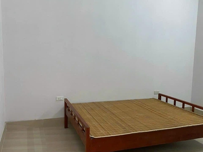 Cho thuê nhà 1 tầng, 1 xép khu Thanh Bình, TP HD, 90m2, 2 ngủ, ngõ 3 ô tô tránh, KD buôn bán tốt 1