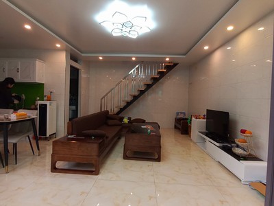 Bán nhà Cát Bi ô tô đỗ cửa 40m2 2 tầng xinh xinh xây mới độc lập 3